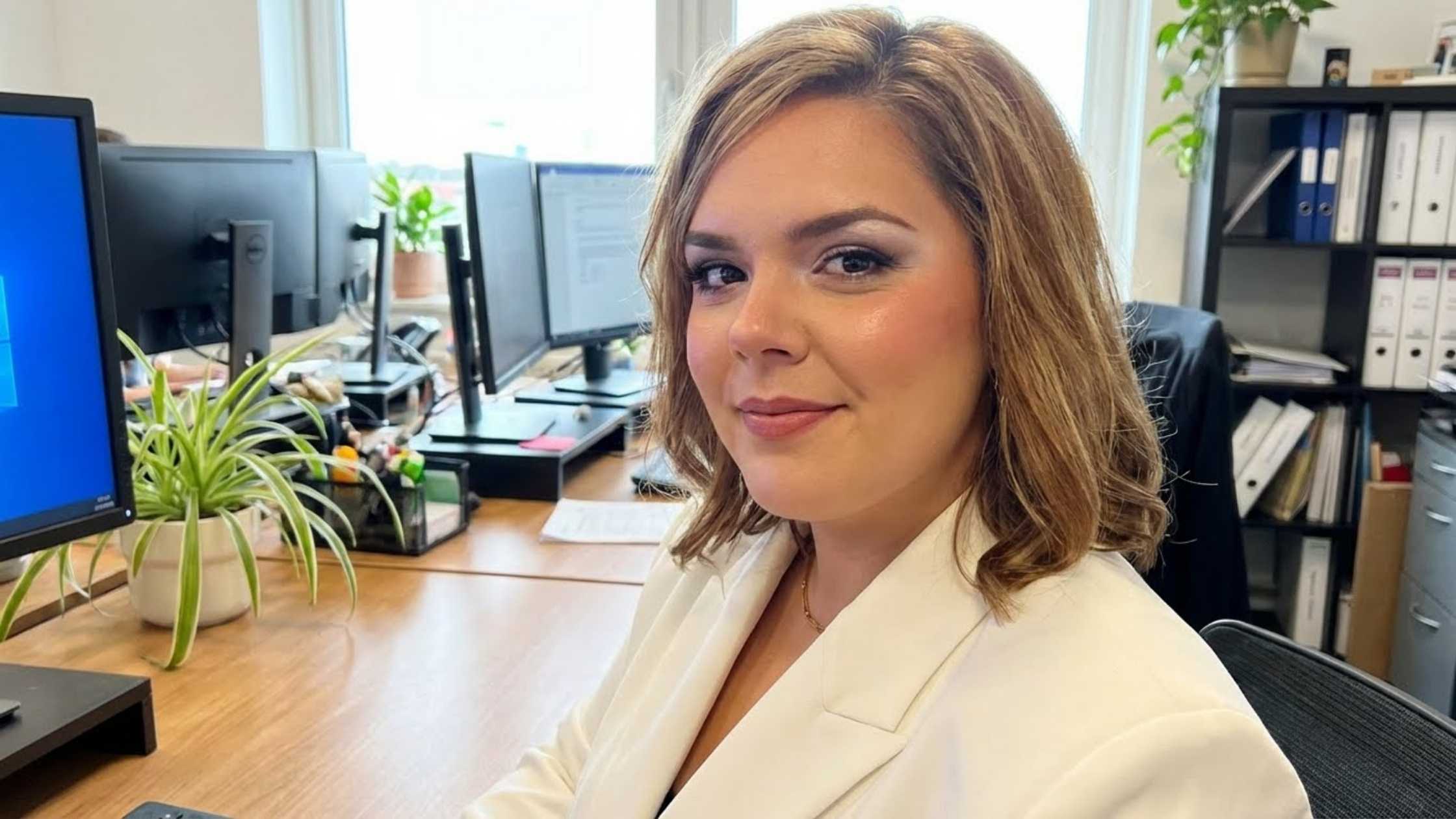 Iqra Farooqui Net Worth